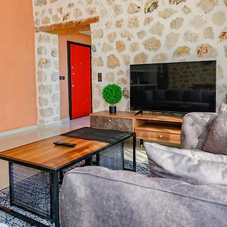 فيلة Zen - 2 Bedroom With Jacuzzi In Kalkan Caykoey *