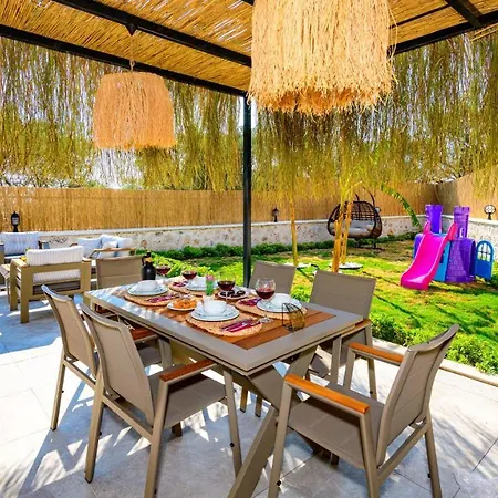 Zen - 2 Bedroom With Jacuzzi In Kalkan Caykoey فيلة