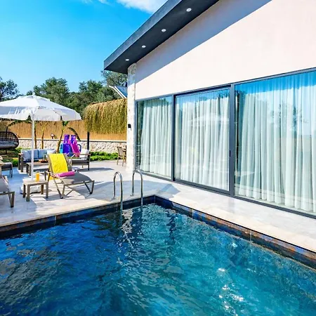 Villa Zen - 2 Bedroom With Jacuzzi In Kalkan Caykoey Kas