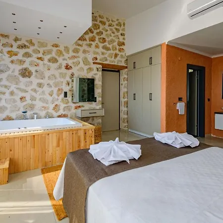 Zen - 2 Bedroom With Jacuzzi In Kalkan Caykoey *